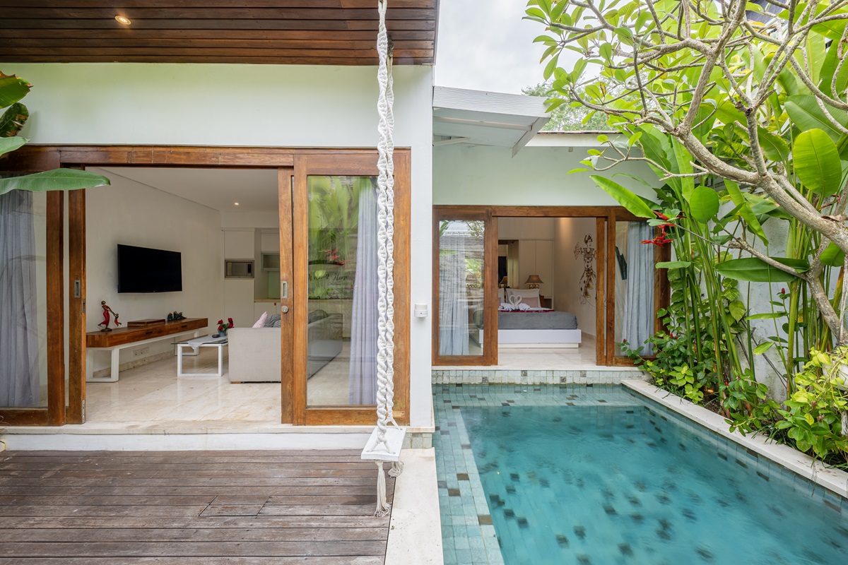 Experience Romance and Comfort at The Jimbaran Villa in Jimbaran, Bali