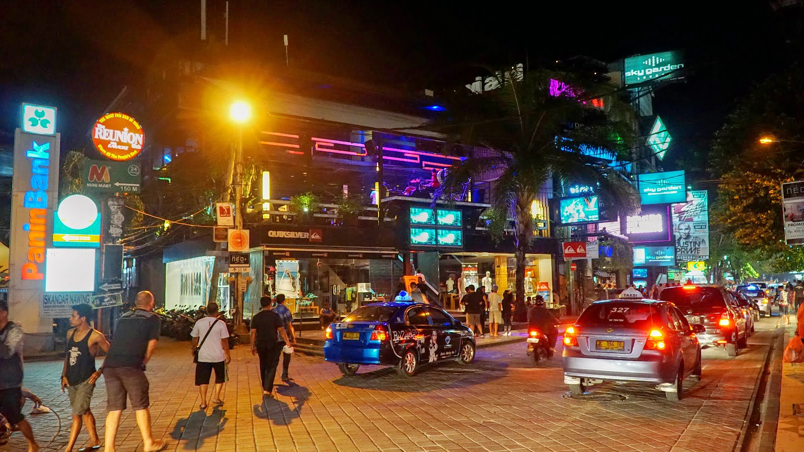 Explore the Vibrant Nights: Best Party Streets in Bali