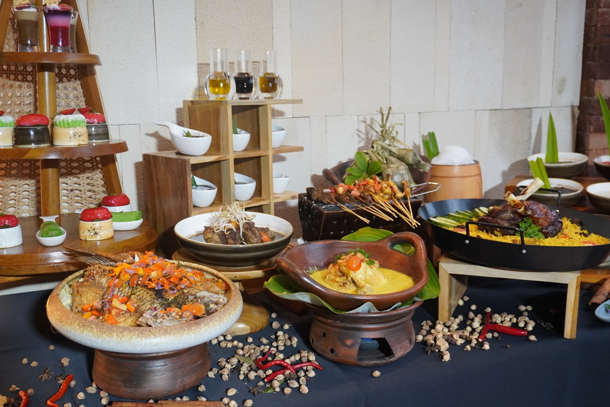 Ramadhan_Delights_Enjoy_a_Combination_of_Indonesian_and_ Middle_Eastern_Food_at_Garrya_Bianti_Yogyakarta