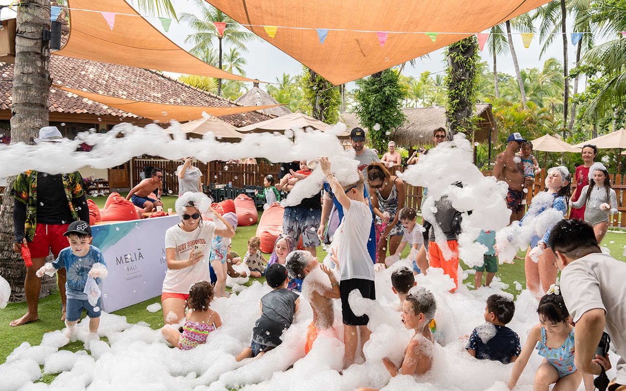 Kids_Foam_Party_at_Melia_Bali