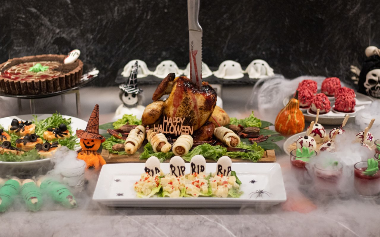 Annabelle Haunted Feast Halloween Dinner Buffet at HARRIS Hotel & Conventions Kelapa Gading Jakarta