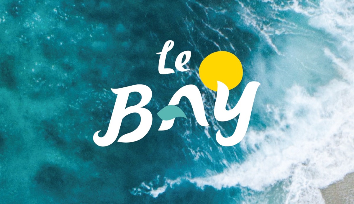 Le_Bay_Seaside_Bistreau