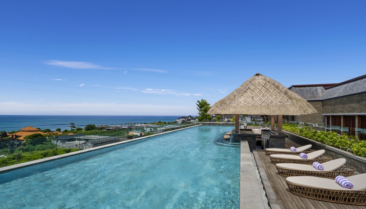 Discover Savings and Serenity with Holiday Inn Resort Bali Canggu’s Stay Longer & Save Offer