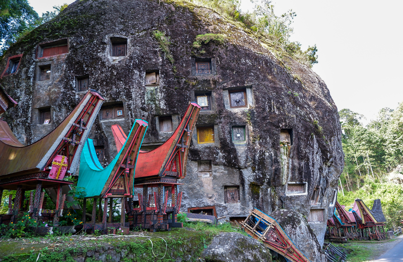 Discovering the Best of South Sulawesi: Exploring Toraja and Makassar