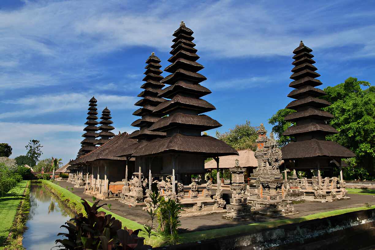 Timeless Grand Edifice: Pura Taman Ayun Royal Temple