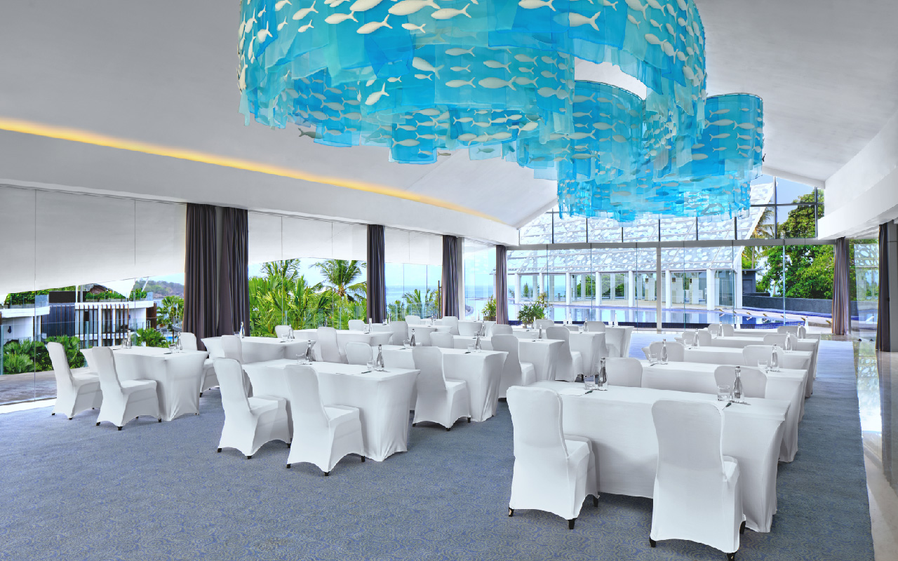 Experience Unmatched Elegance: Panoramic Ocean View Meeting Rooms of Le Méridien Bali Jimbaran