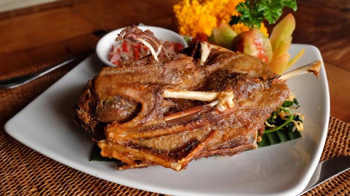 Best Local Fried Duck Eateries in Surabaya