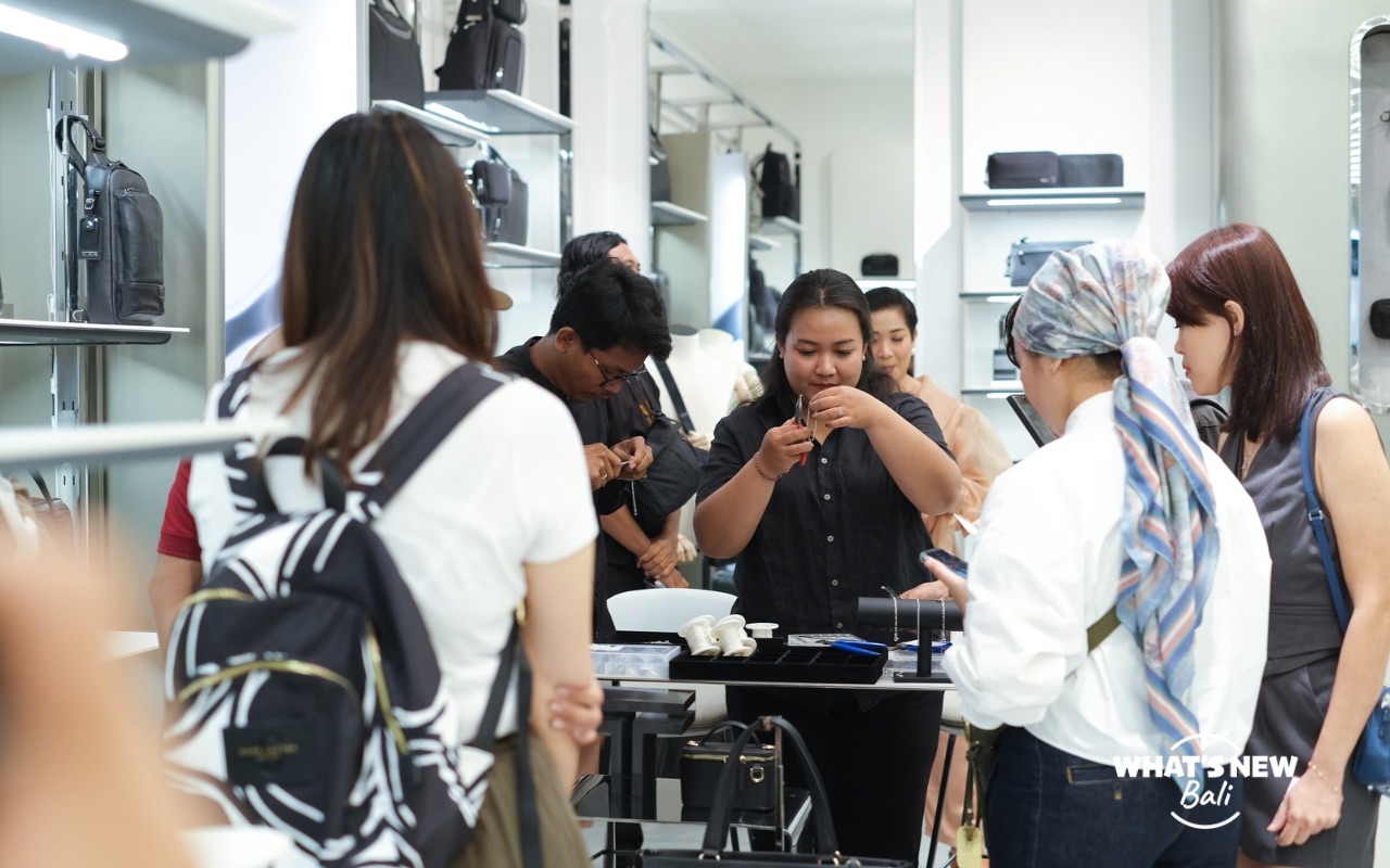 TUMI Celebrates Mother’s Day at Icon Mall Bali with Jennifer Bachdim