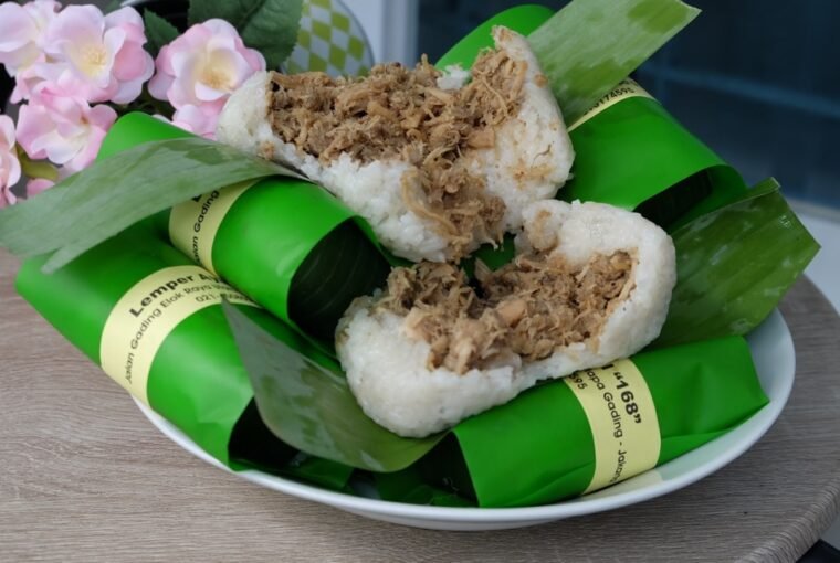 Lemper Ayam