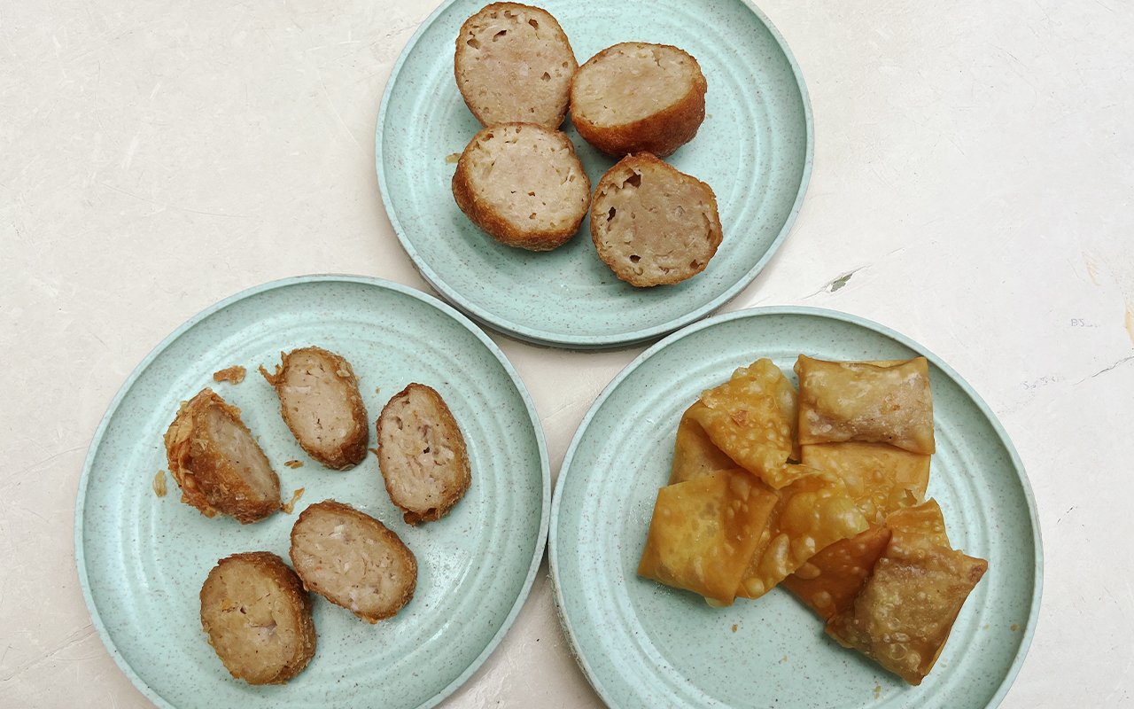 Bakso Goreng, Pangsit Goreng, Gohiong