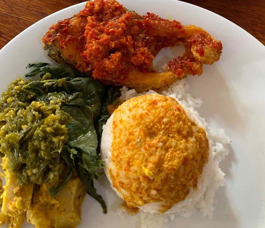 Best Nasi Padang Restaurants in Bandung