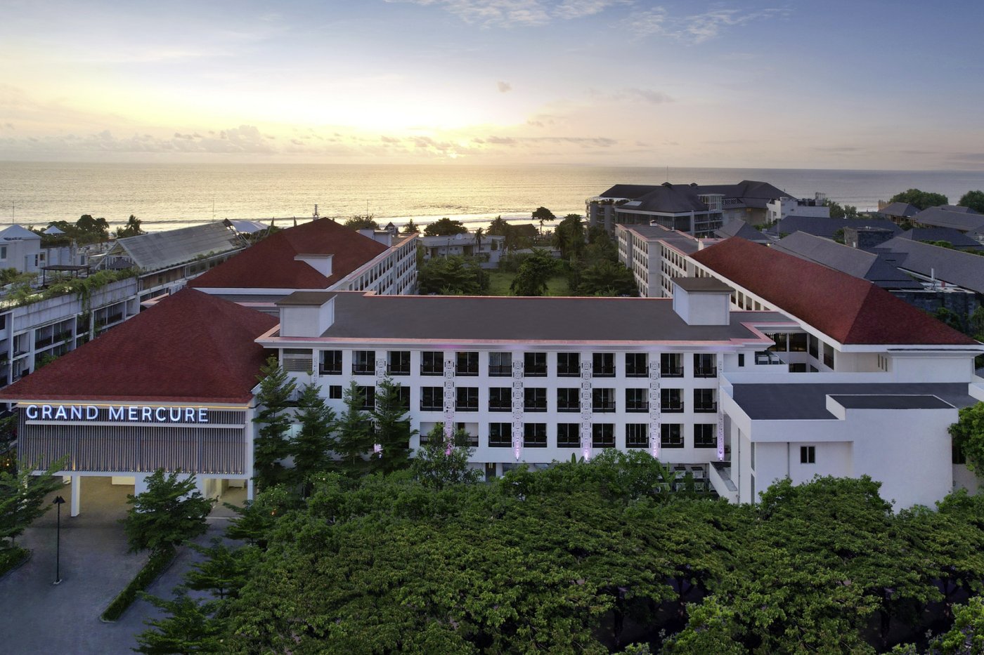 Grand Mercure Bali Seminyak