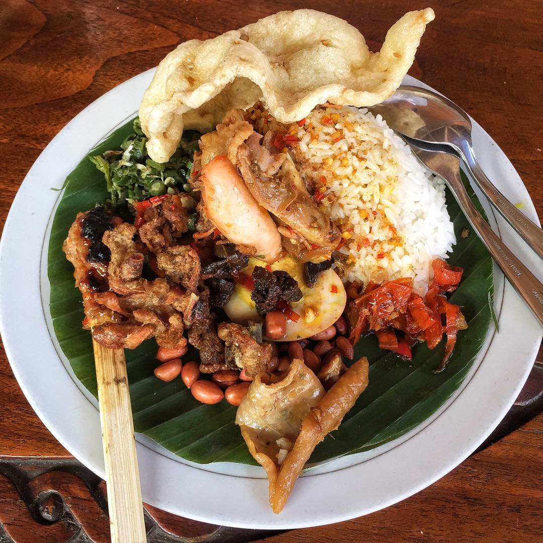 Nasi Ayam Kedewatan