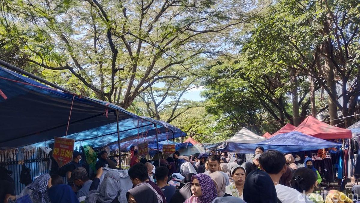 Pasar Kaget Gasibu