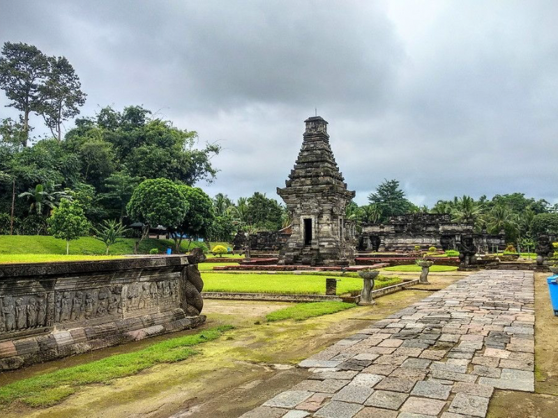 Penataran Temple