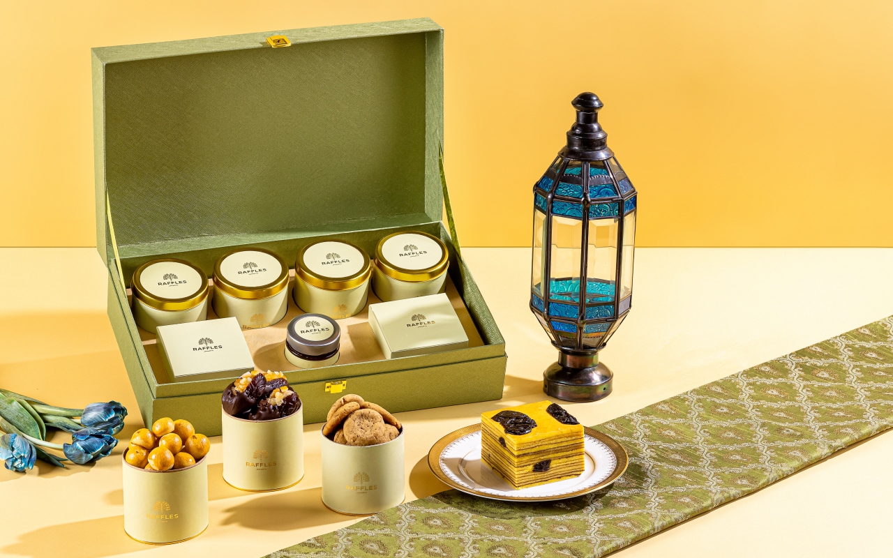 Raffles Jakarta Ramadan Hampers 2024 - Gold Hampers