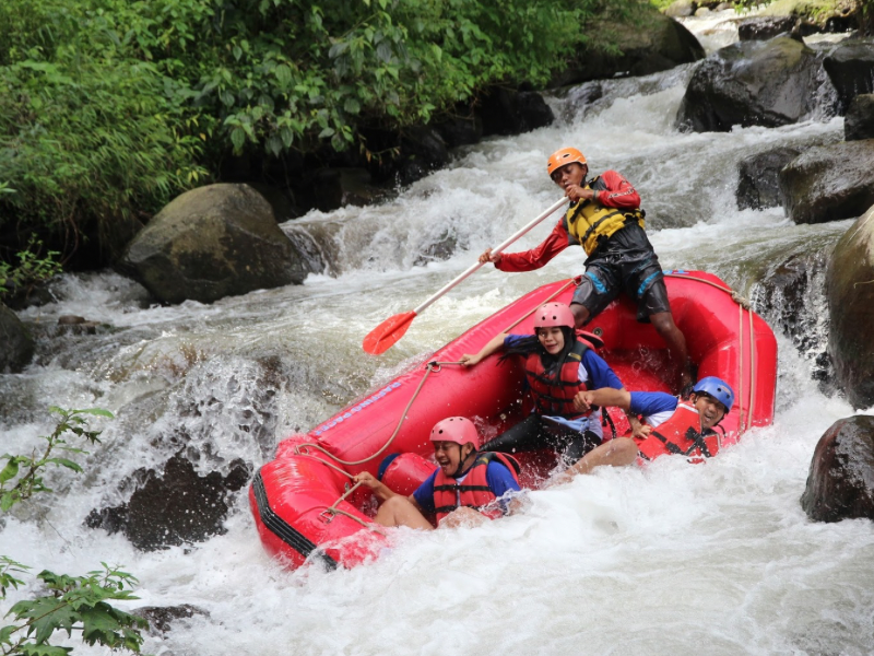 Rafting in Pacet