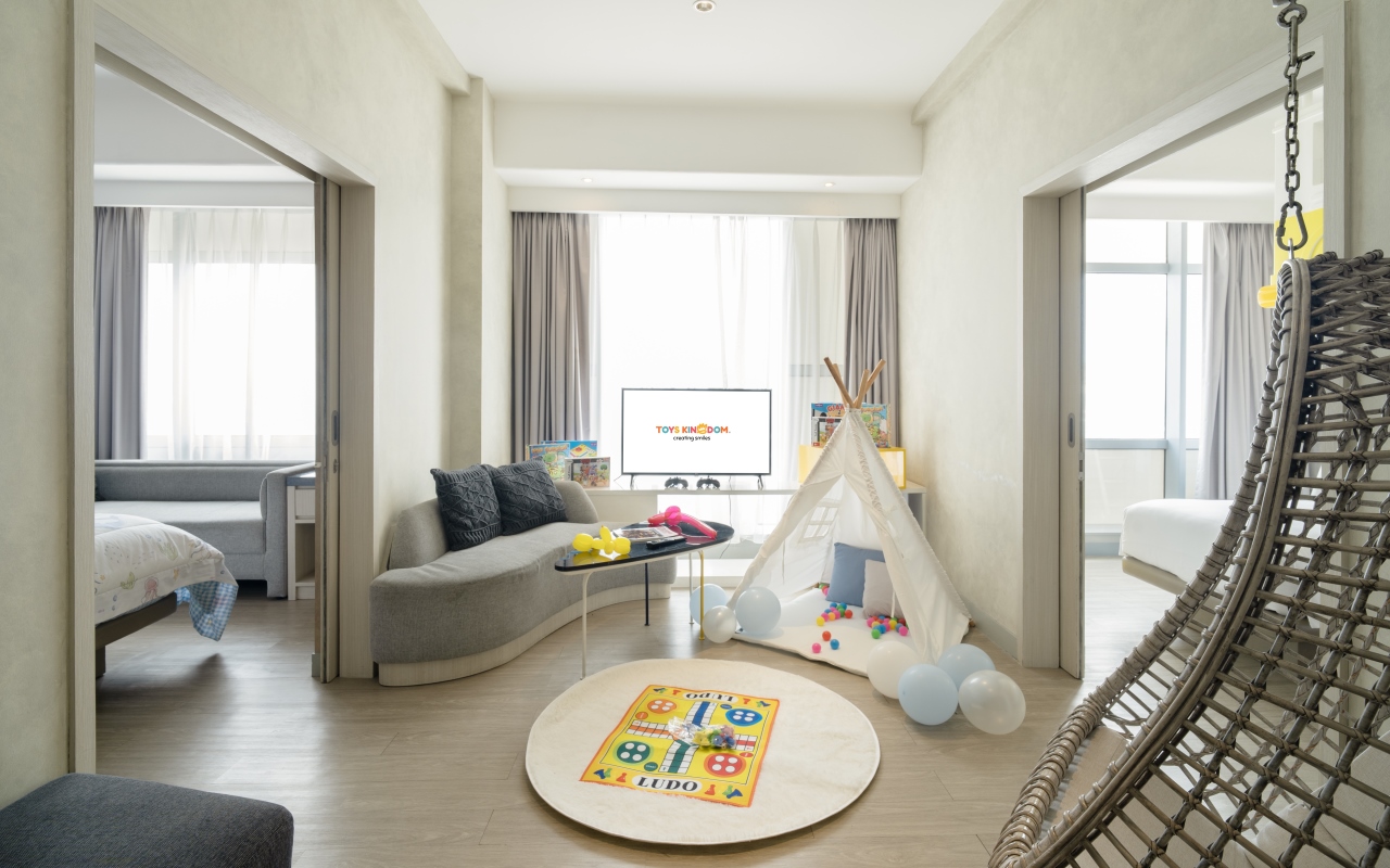 Vertu & Yello Hotels Harmoni Jakarta Partner with Toys Kingdom for Unforgettable Stay & Play Package