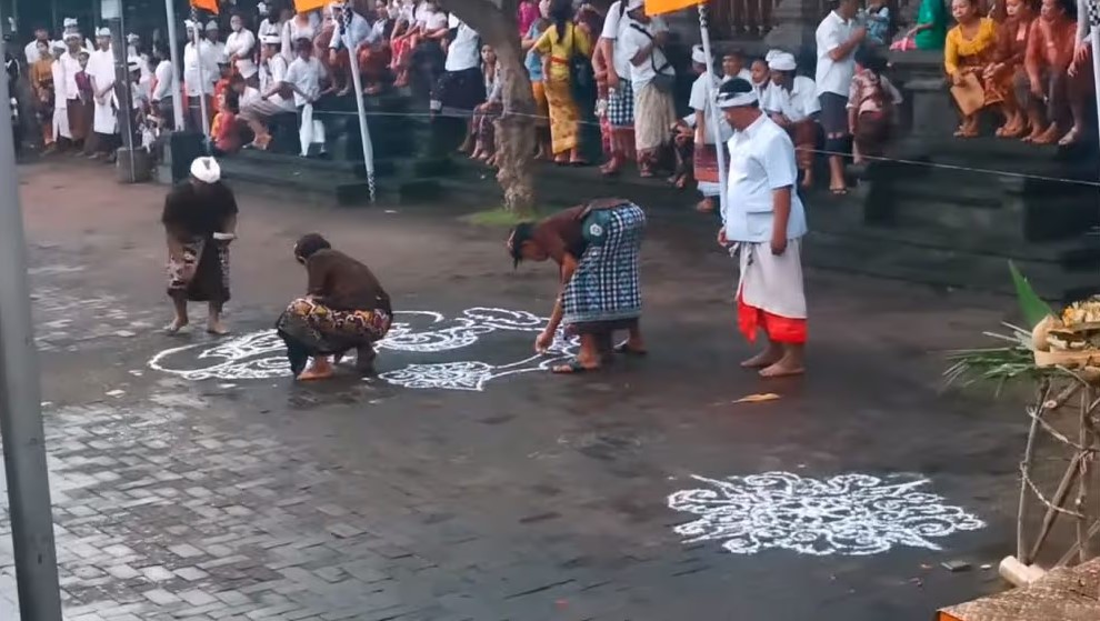 Yamaraja Drawing Procession