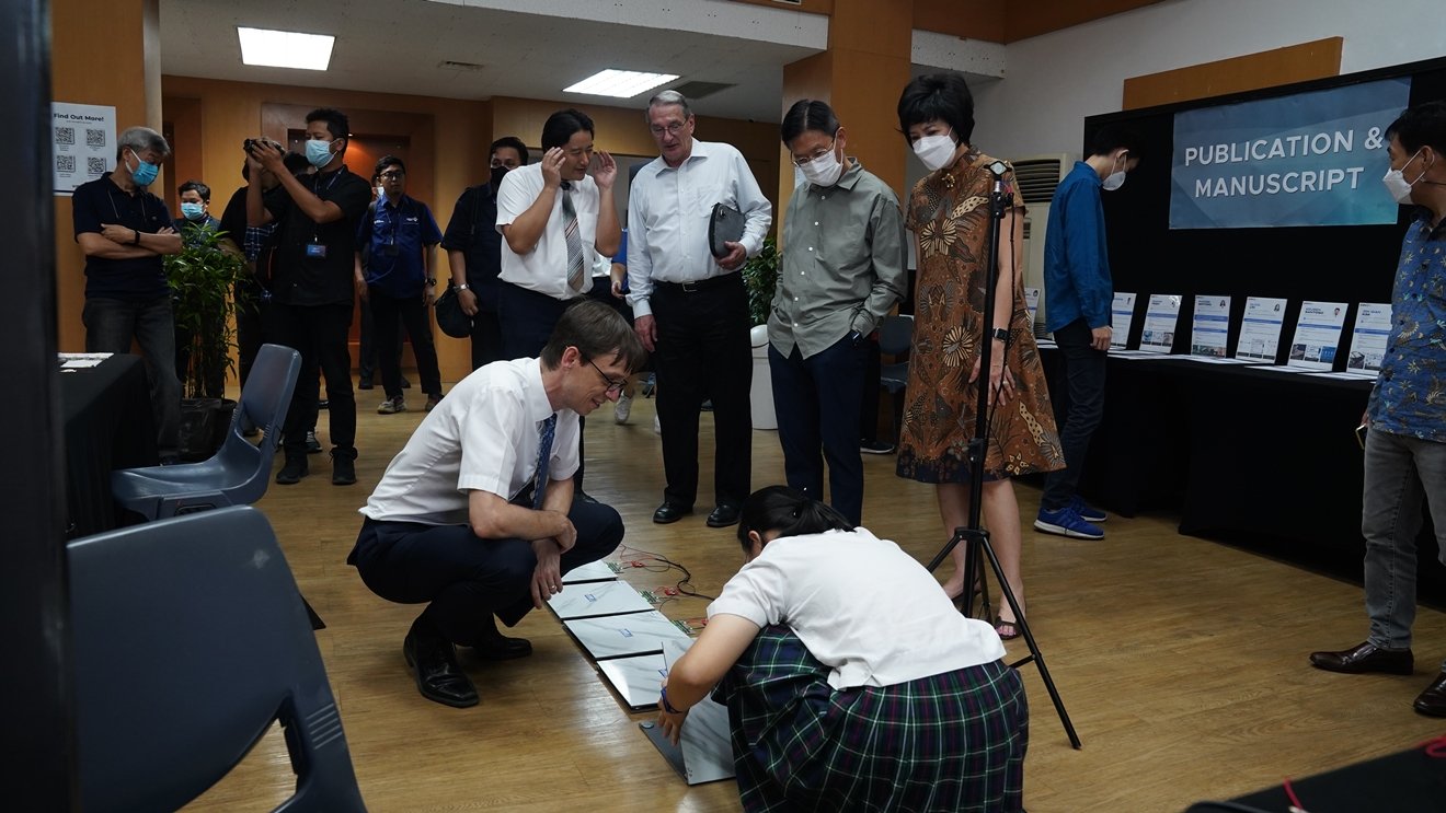 Young Scientists Put Their Brilliant Work on Display at Annual Science Exhibition