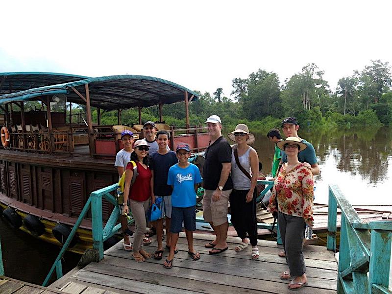 jungle river cruise kalimantan