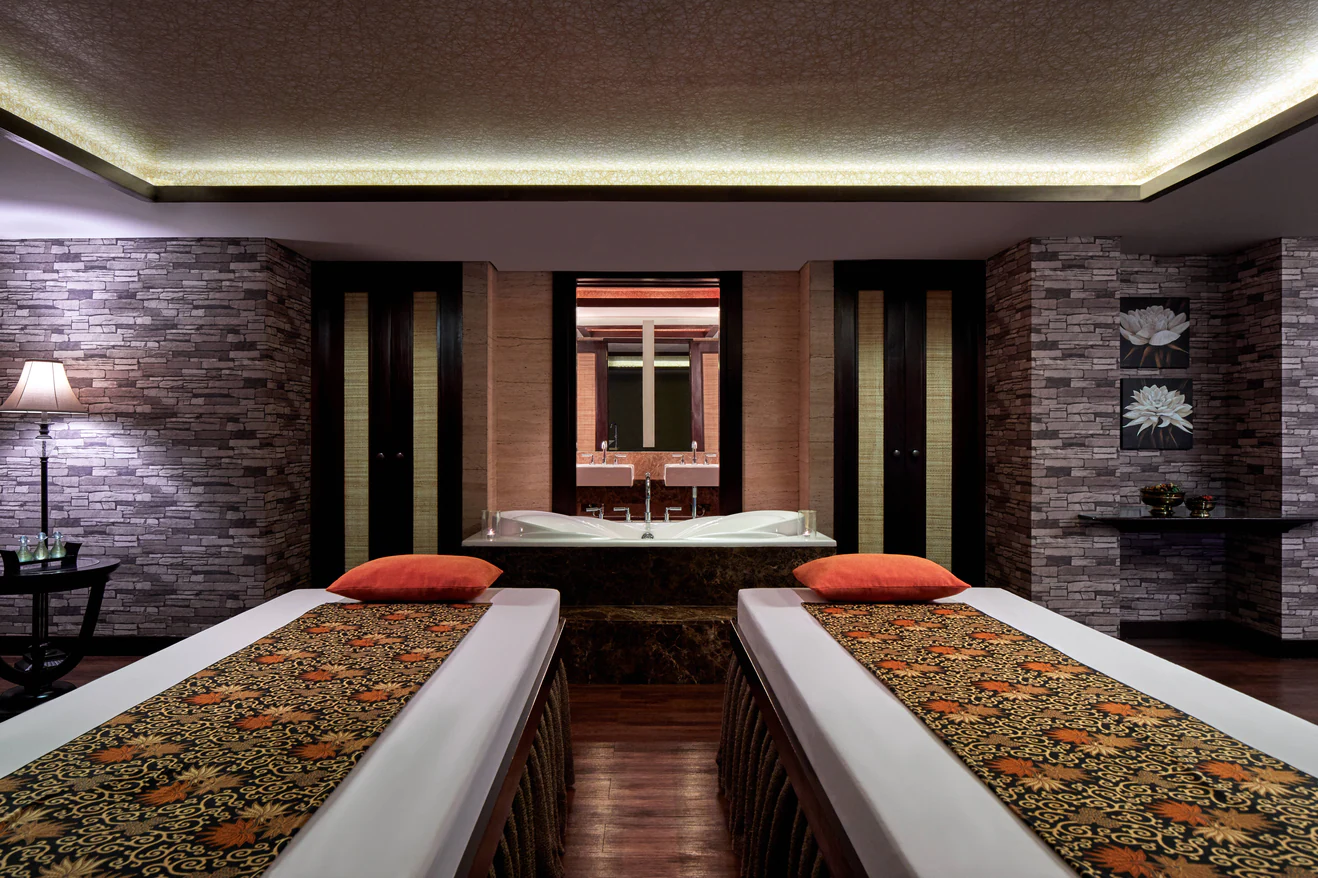 Zen Family Reflexology & Spa at Courtyard