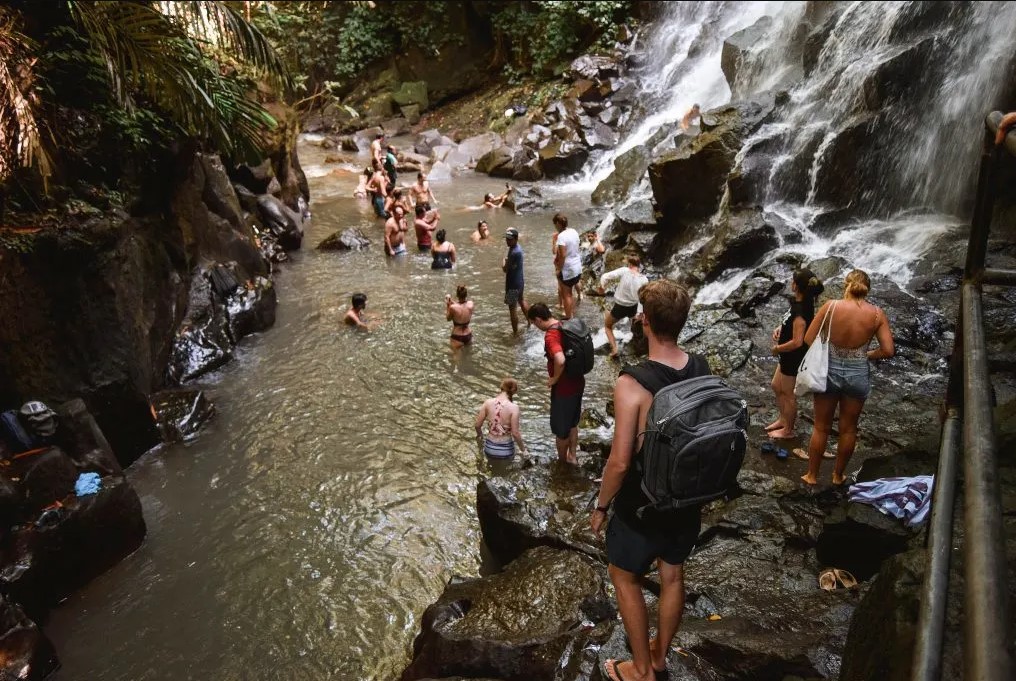 Kanto Lampo Waterfall 6