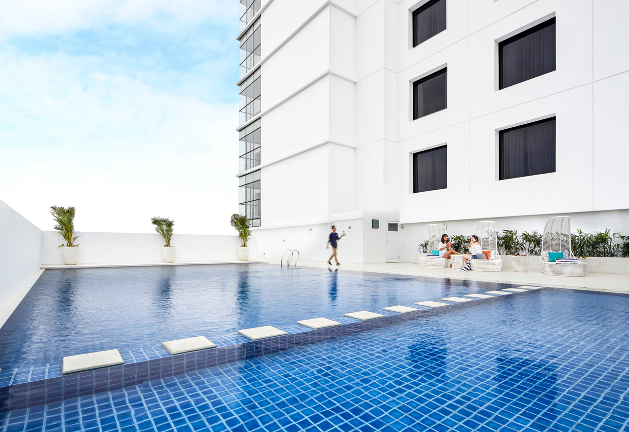 de Braga by ARTOTEL warm pool