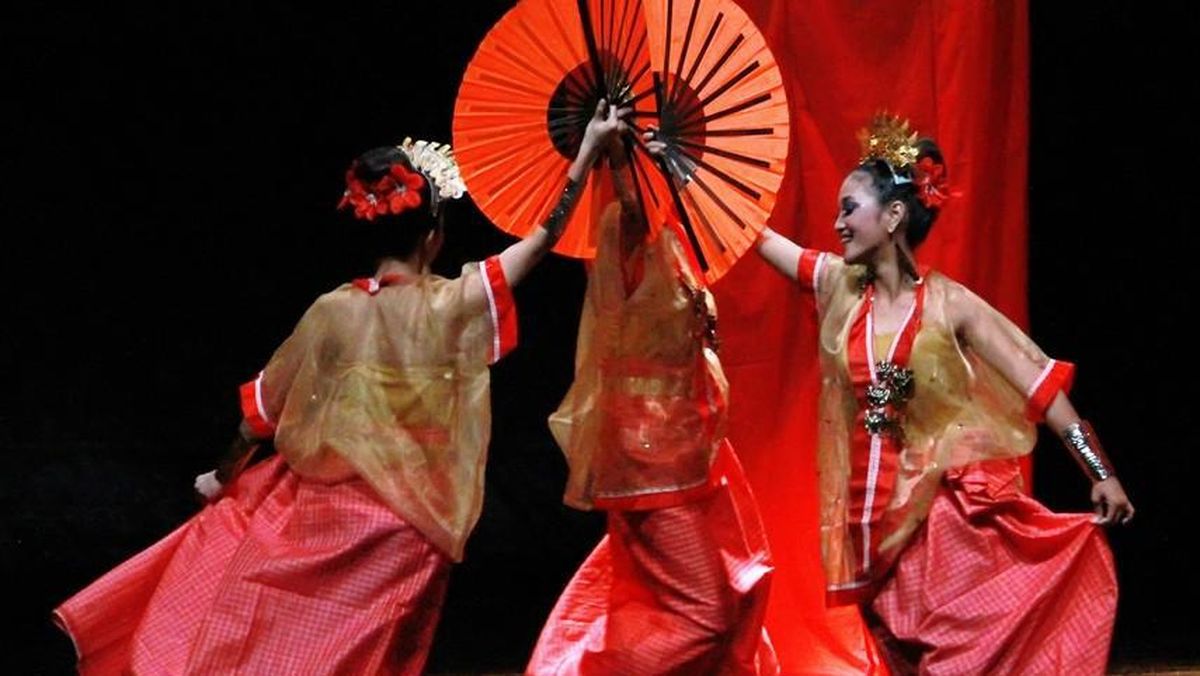 Unravel the Beauty and Meaning Behind Indonesian Traditional Dances