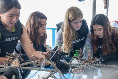 Bali_Island_School_Hosted_Coral_Workshop_on_LivingSeas_Asias_Pontoon_Boat_To_Celebrate_Earth_Day2024